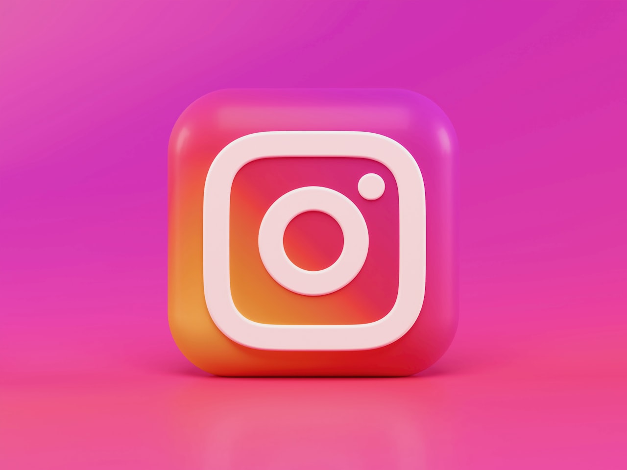 Social media posts and profiles used to share useful affiliate content
